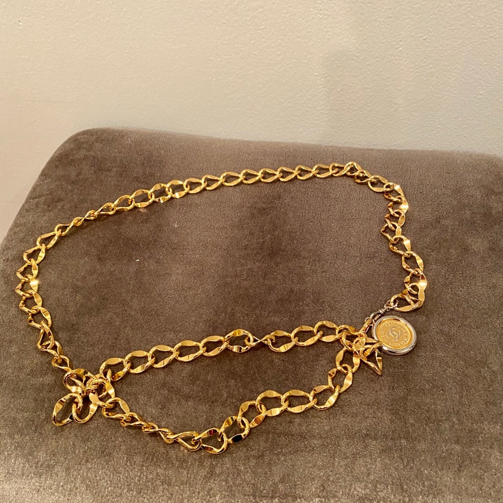 Vintage Chanel gold belt